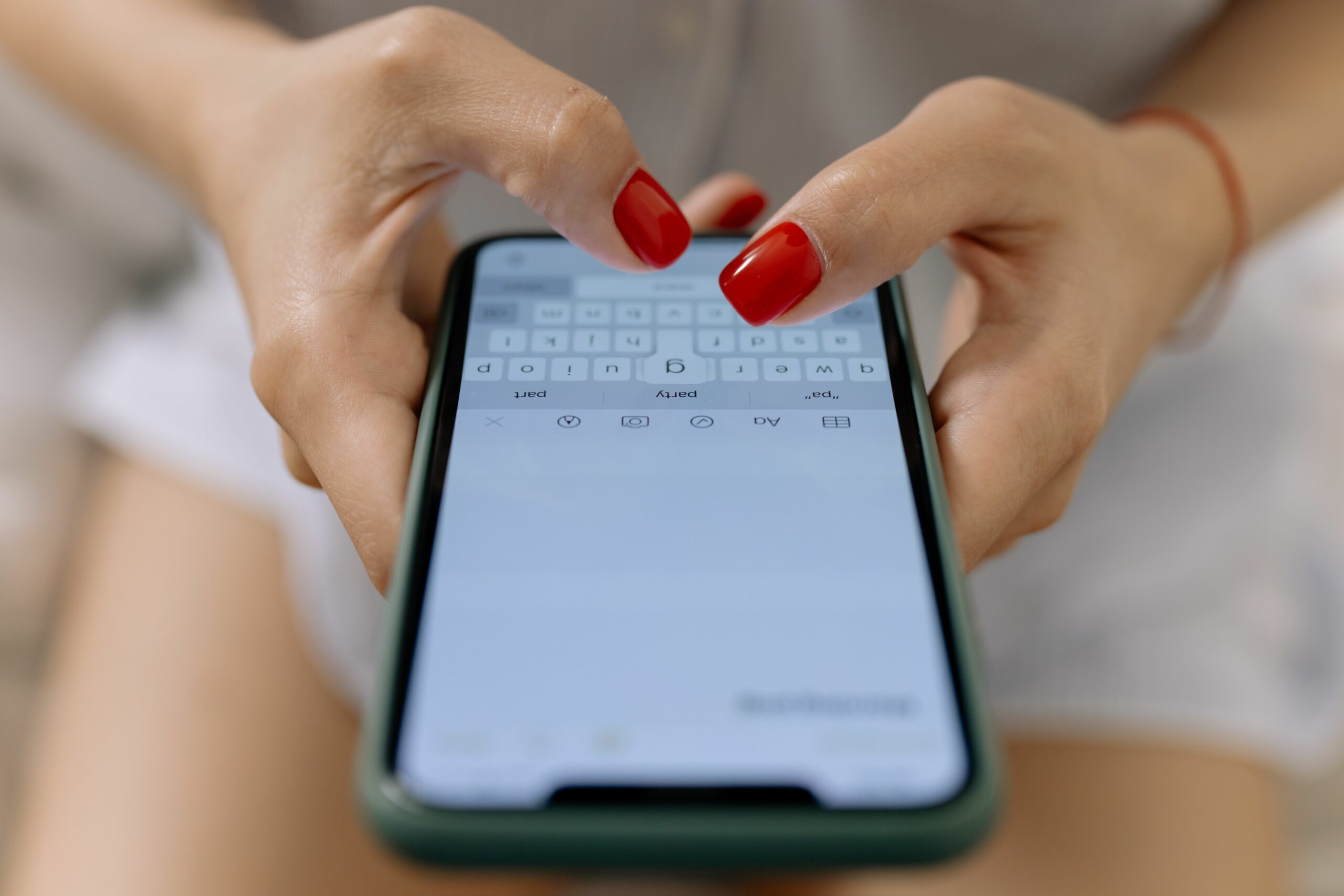 Manage Instagram DMs - Inline Photo
