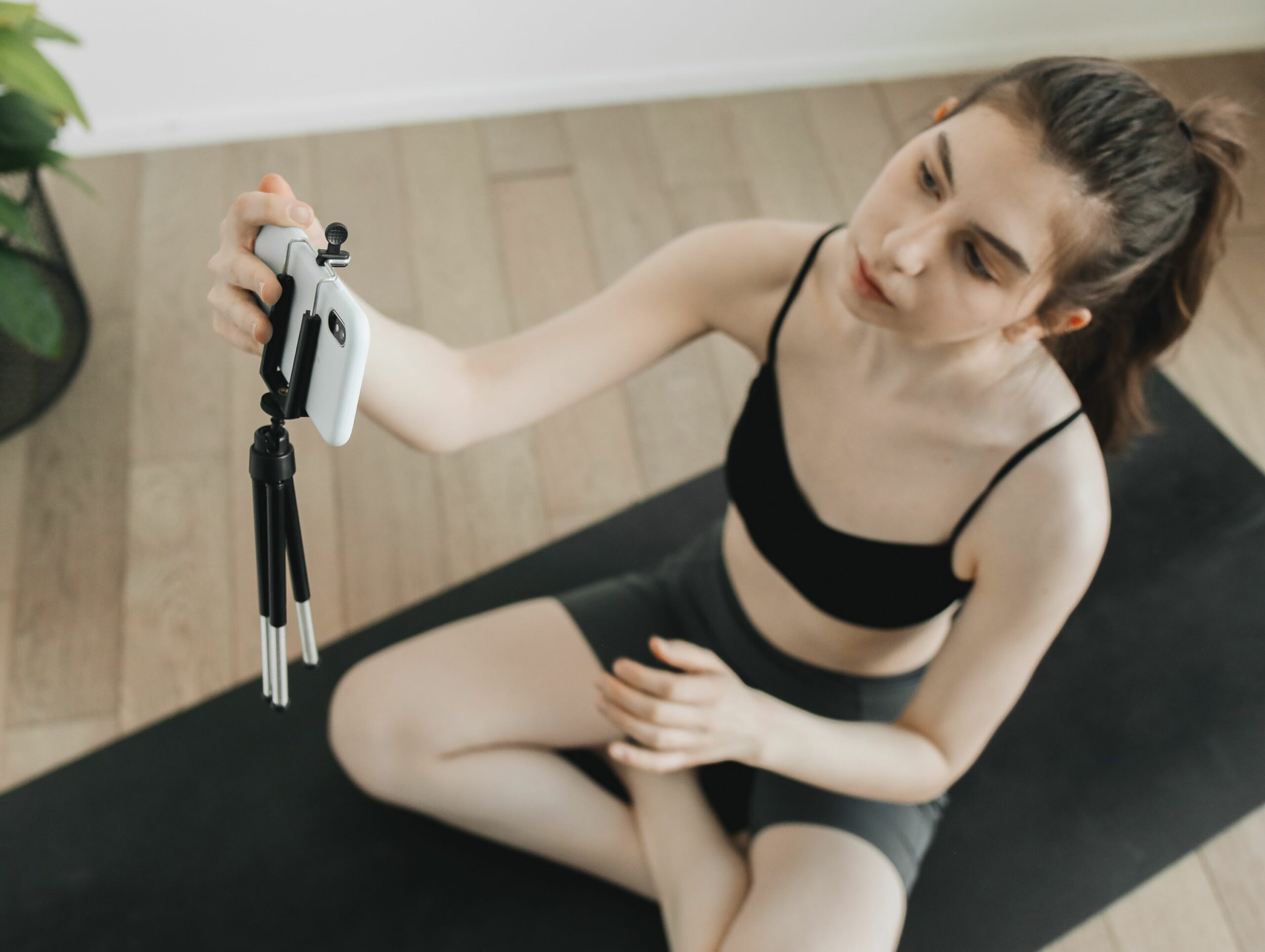 Instagram fitness models - Cover Photo