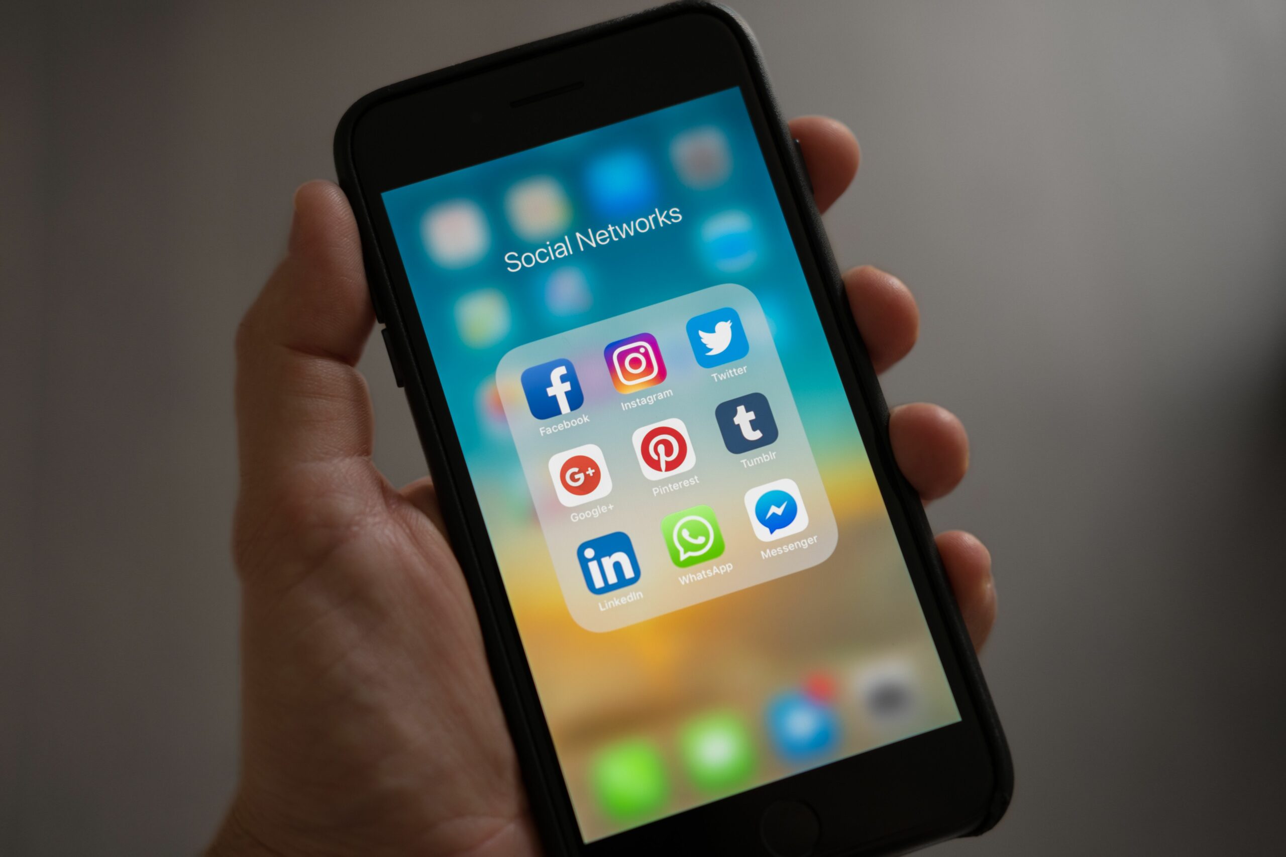 LinkedIn marketing tools - Cover Photo